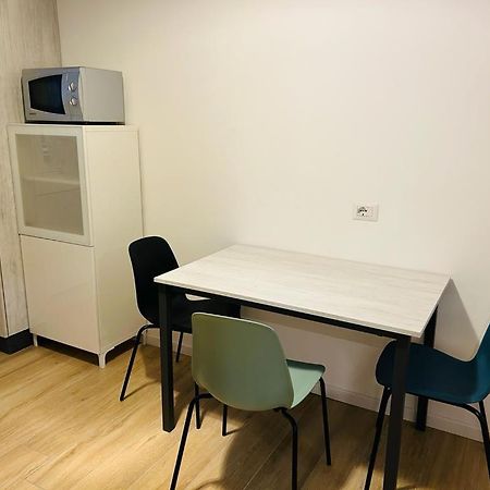 Easy Room Italy Rogoredo Milano Eksteriør bilde